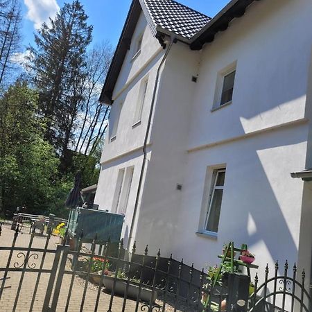 알테나우 Eulennest Bis 10 Personen,Waesche,Reinigung,Parkplatz Inklusive,Kurtaxe Wird Extra Berechnet 아파트 외부 사진